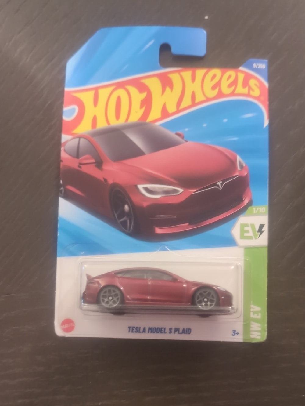 Mattel Hot Wheels Tesla Model S Plaid - Metallic Red and Black